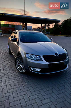 Лифтбек Skoda Octavia 2013 в 