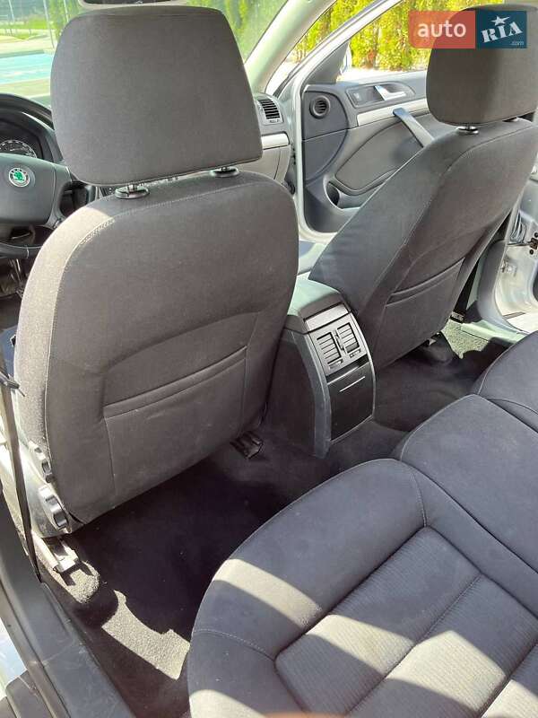 Универсал Skoda Octavia 2005 в Луцке