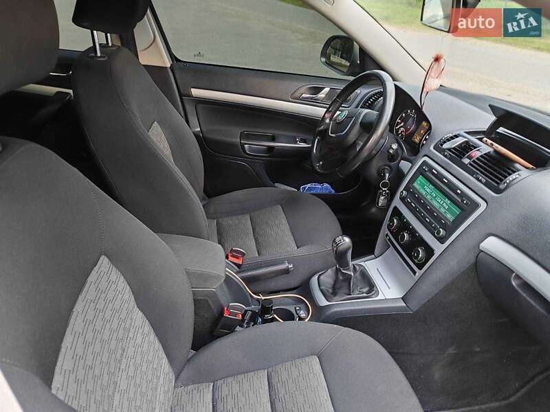 Универсал Skoda Octavia 2009 в Шаргороде