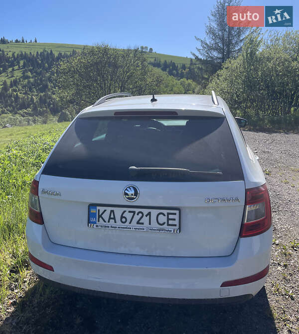 Универсал Skoda Octavia 2016 в Воловце