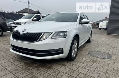 Універсал Skoda Octavia 2020 в Житомирі