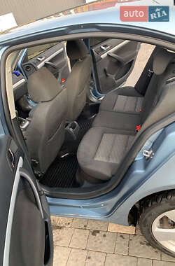 Лифтбек Skoda Octavia 2011 в 