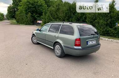 Универсал Skoda Octavia 2003 в Турийске