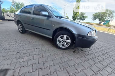 Ліфтбек Skoda Octavia 2003 в Одесі