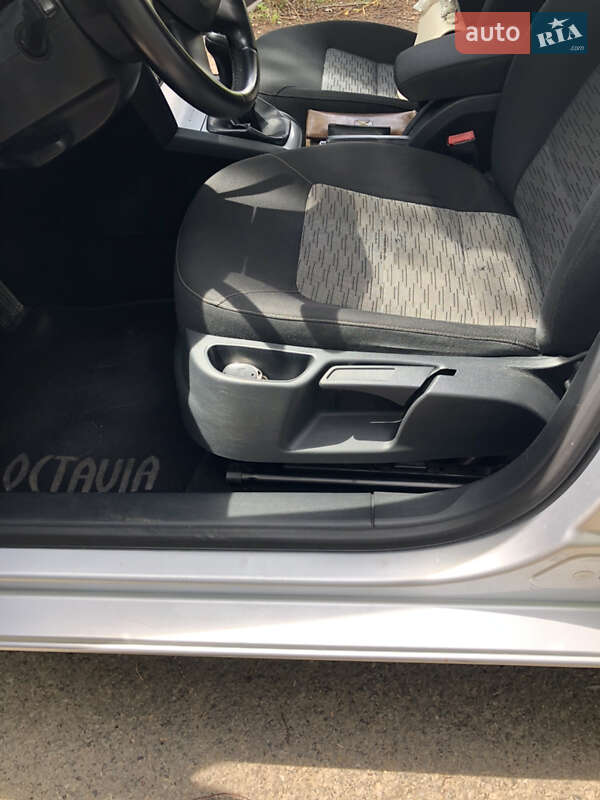Универсал Skoda Octavia 2011 в Виннице