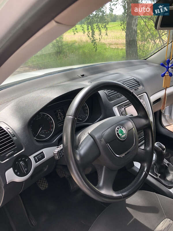 Универсал Skoda Octavia 2011 в Виннице