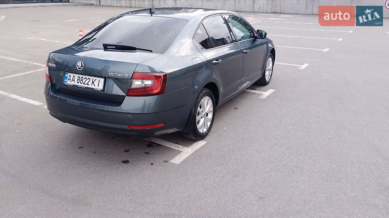 Лифтбек Skoda Octavia 2019 в Киеве