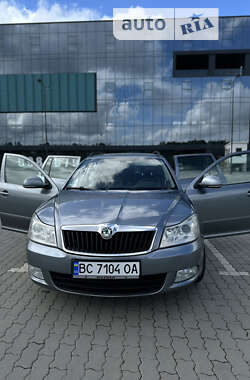 Універсал Skoda Octavia 2012 в 