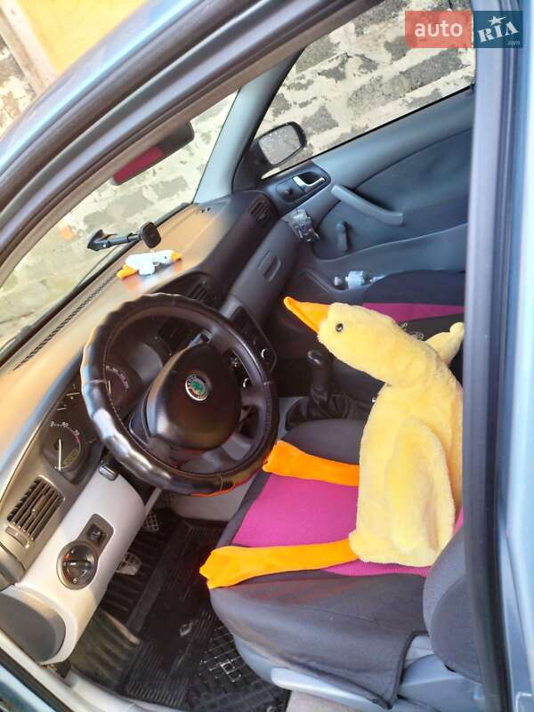 Лифтбек Skoda Octavia 2004 в Тлумаче