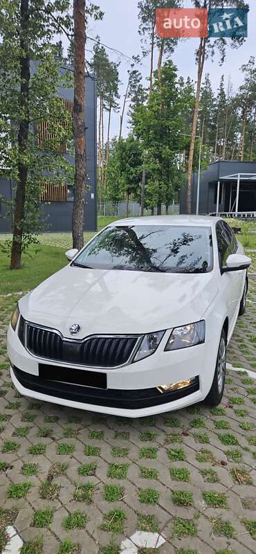 Лифтбек Skoda Octavia 2018 в 