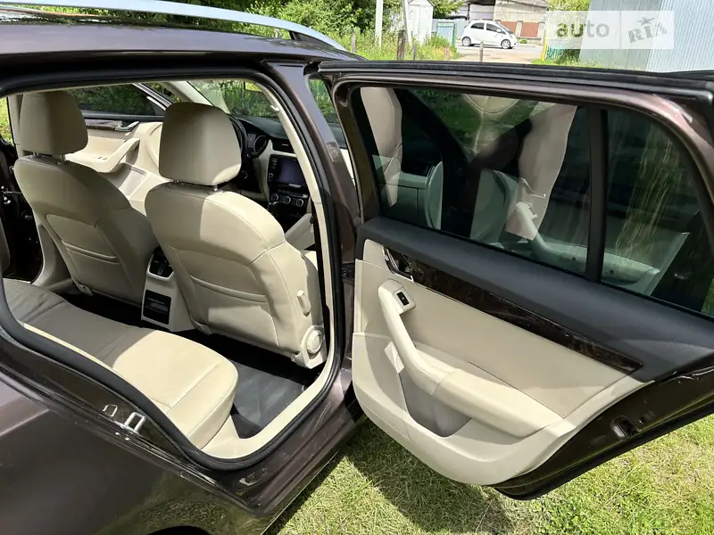 Skoda Octavia 2013 VIN TMBJG9NEXE0028419 фото оголошення 8 з 53