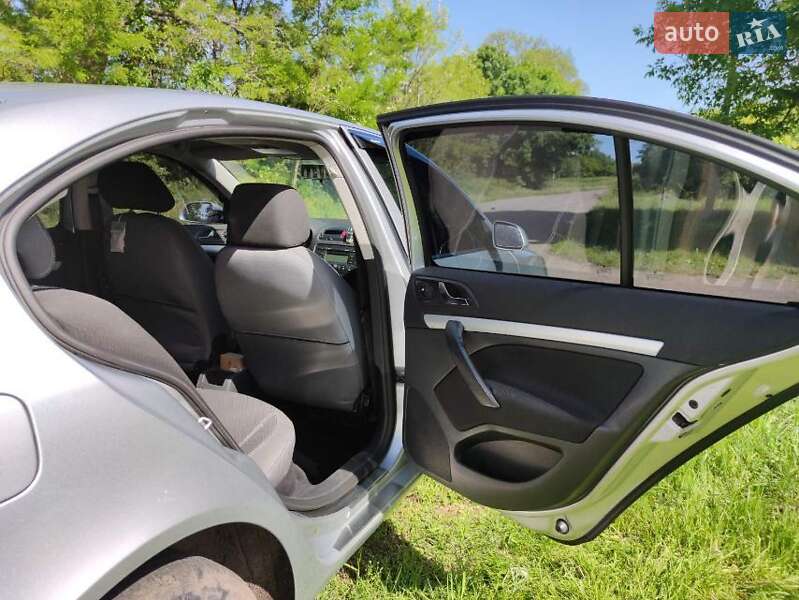 Ліфтбек Skoda Octavia 2008 в Дніпрі