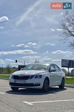 Лифтбек Skoda Octavia 2018 в Луцке