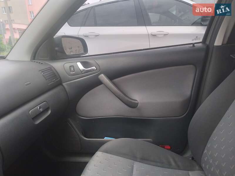 Ліфтбек Skoda Octavia 2010 в Черкасах
