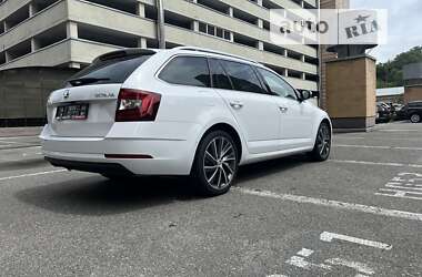 Универсал Skoda Octavia 2018 в Киеве