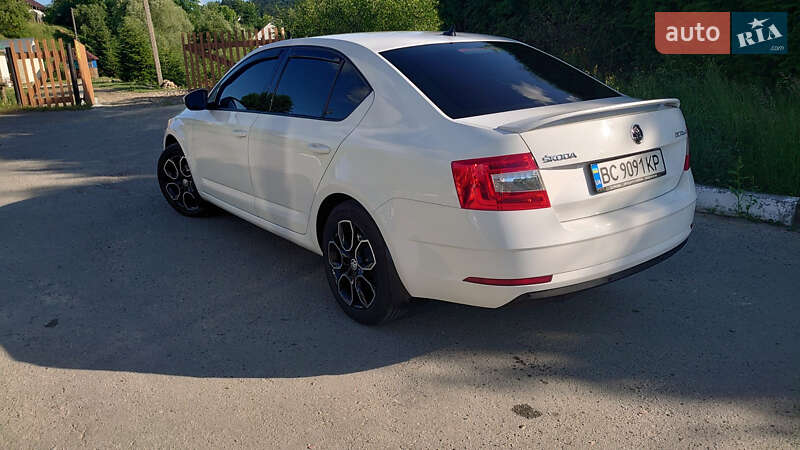 Лифтбек Skoda Octavia 2020 в Бориславе