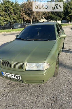 Ліфтбек Skoda Octavia 2005 в Рівному