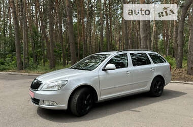 Универсал Skoda Octavia 2011 в Черкассах