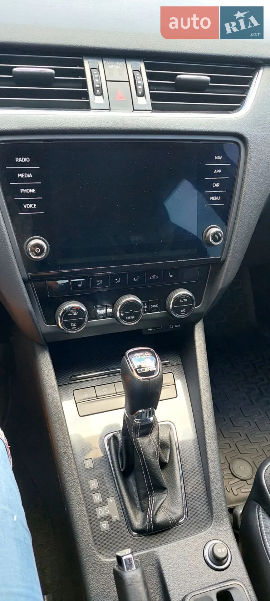 2017 Skoda Octavia - мініатюра 17