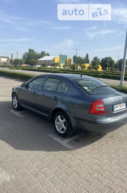 Лифтбек Skoda Octavia 2005 в Житомире