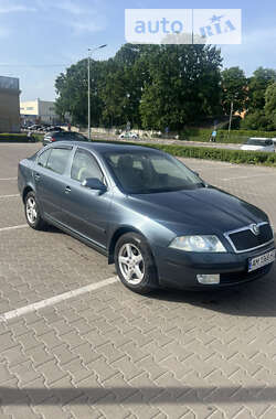 Лифтбек Skoda Octavia 2005 в Житомире