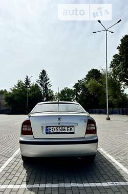 Лифтбек Skoda Octavia 2003 в Тернополе