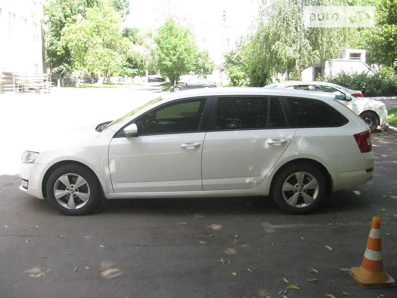 Універсал Skoda Octavia 2014 в Києві фото 3 Універсал Skoda Octavia 2014 в Києві