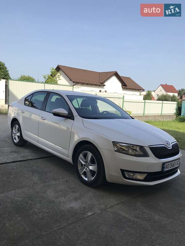 Лифтбек Skoda Octavia 2013 в Хусте