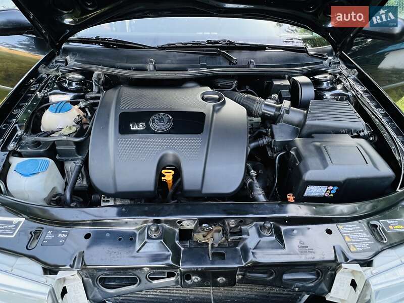 Лифтбек Skoda Octavia 2008 в Ровно