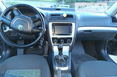 Лифтбек Skoda Octavia 2009 в Львове