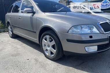 Универсал Skoda Octavia 2006 в Львове