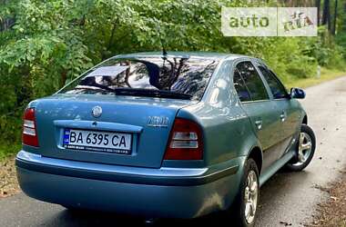 Лифтбек Skoda Octavia 2008 в 