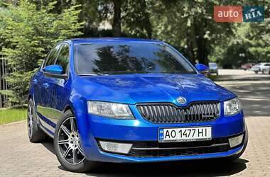 Лифтбек Skoda Octavia 2013 в 