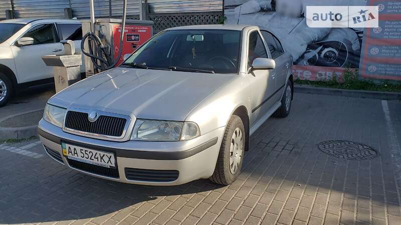 Лифтбек Skoda Octavia 2006 в Киеве