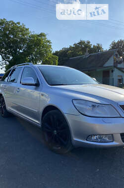 Универсал Skoda Octavia 2012 в Дубно