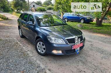 Универсал Skoda Octavia 2010 в Полтаве