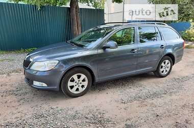 Универсал Skoda Octavia 2010 в Полтаве