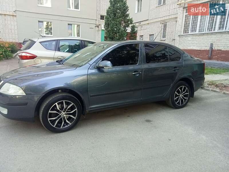 Лифтбек Skoda Octavia 2008 в Чернигове