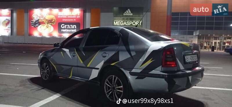 Лифтбек Skoda Octavia 2005 в Новых Санжарах