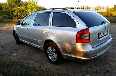 Универсал Skoda Octavia 2011 в Львове