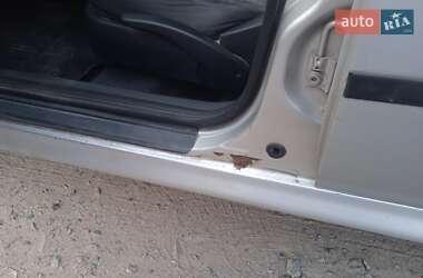 Лифтбек Skoda Octavia 2004 в 