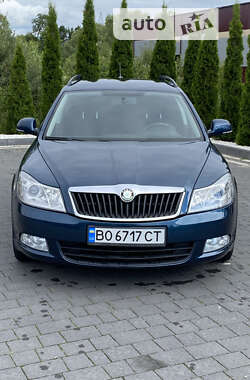 Универсал Skoda Octavia 2012 в Надворной