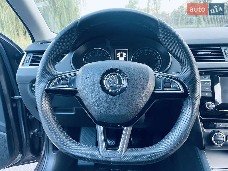 Універсал Skoda Octavia 2015 в Мукачевому