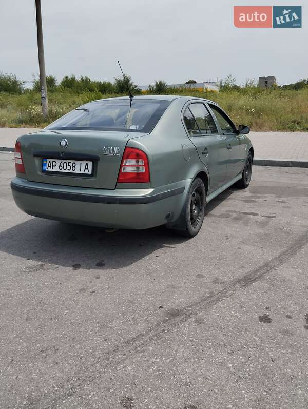 Лифтбек Skoda Octavia 2003 в Запорожье
