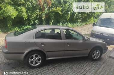 Лифтбек Skoda Octavia 2010 в Кременце