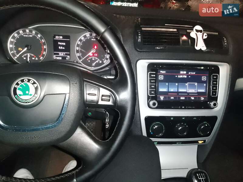 Универсал Skoda Octavia 2009 в Львове