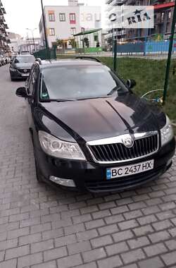 Универсал Skoda Octavia 2009 в Львове