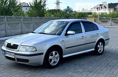 Лифтбек Skoda Octavia 2002 в Запорожье