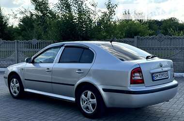 Лифтбек Skoda Octavia 2002 в Запорожье