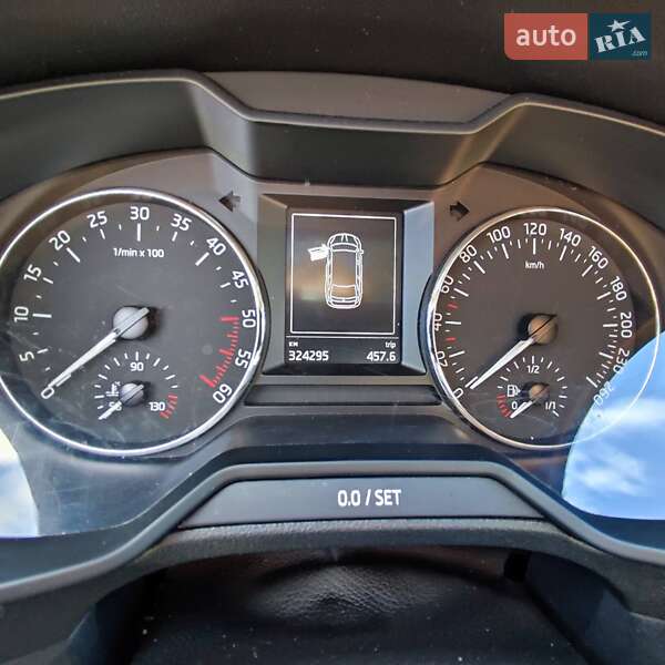 Універсал Skoda Octavia 2016 в Рівному фото 7 Універсал Skoda Octavia 2016 в Рівному